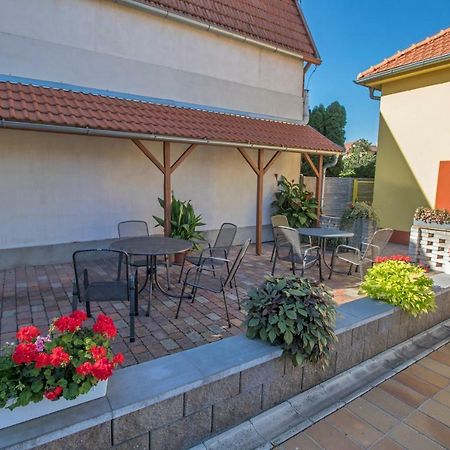 Pension Čížek Mikulov Exterior foto